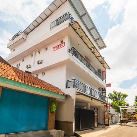 Reddoorz Near Exit Toll Moh. Toha Hotell Bandung Exteriör bild