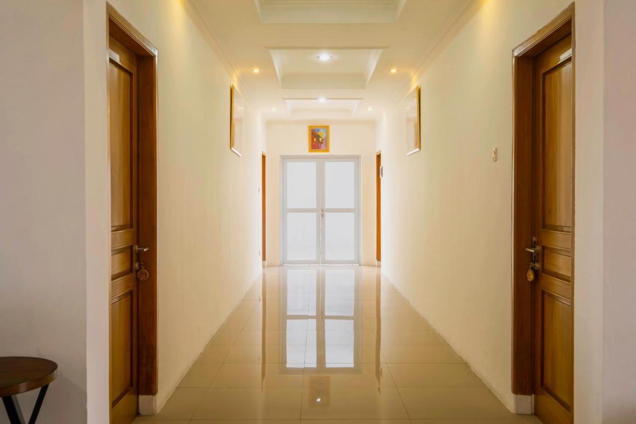Reddoorz Near Exit Toll Moh. Toha Hotell Bandung Exteriör bild